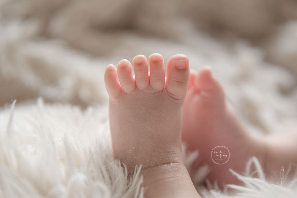 a photo of baby feet