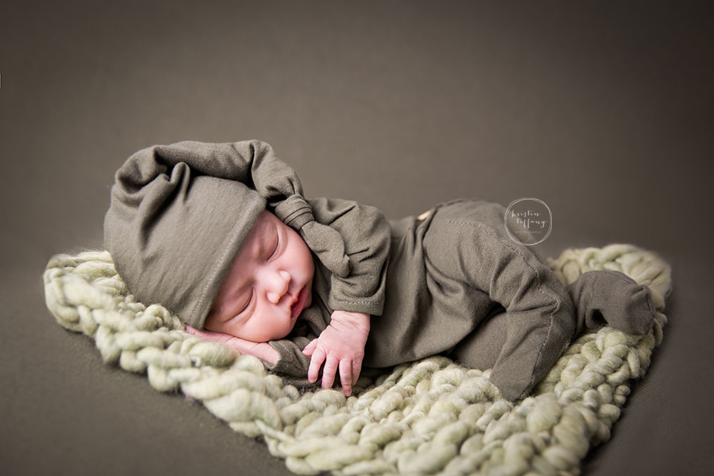 a photo of a newborn baby boy