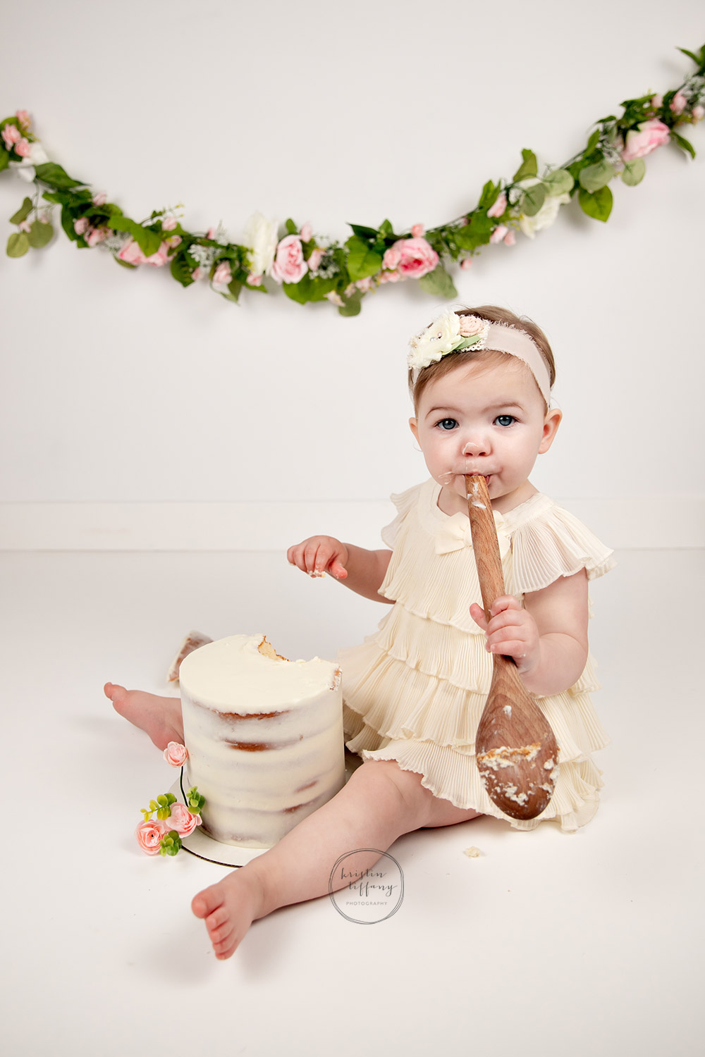 A photo from a Cake Smash Session with Kristin Tiffany Photography