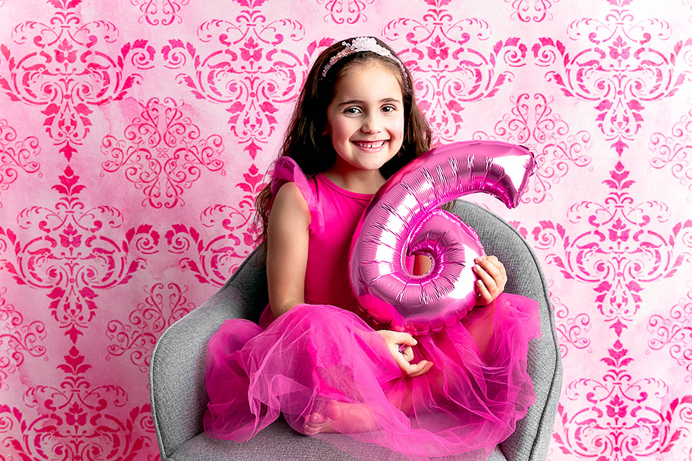a photo from a Mini Birthday Photoshoot with Kristin Tiffany Photography